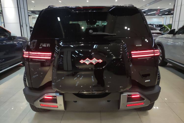 Used Formula Leopard Titanium 3 2025 501 km All-Wheel Drive Intelligent Driving Max Edition