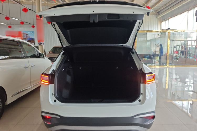 Used Volkswagen ID.4 X 2025 Smart Version Pure & Intelligent Enjoyment Edition Trunk