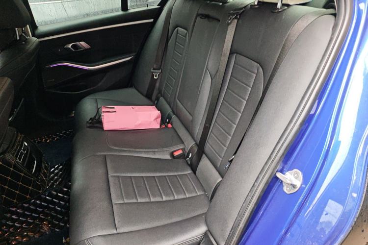 Used BMW 3 Series 2020 325i M Sport Night Edition package Left Rear Seat