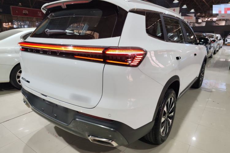 Used Chery Tiggo 8 PLUS 2025 Model 290TGDI DCT Chufeng Edition—5 Seaters