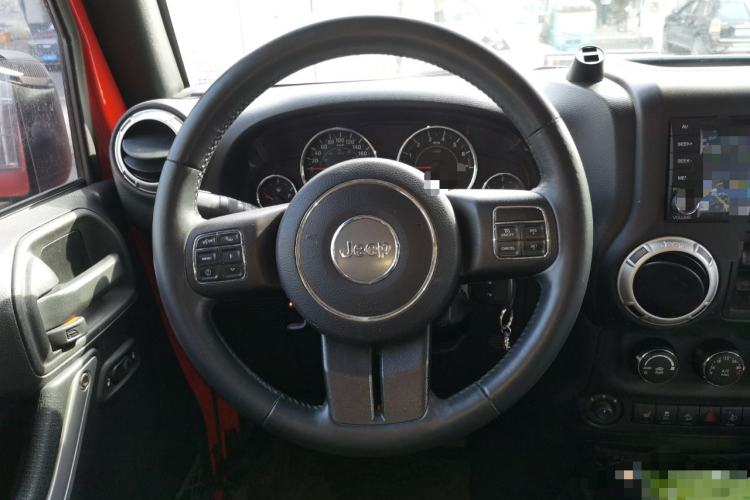 Used Jeep Wrangler 2015 3.0L Sahara Four-Door Comfort Edition
