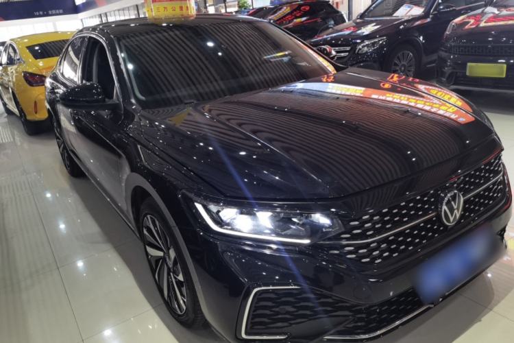 Used Volkswagen Passat 2022 330TSI Starry Elite Edition
