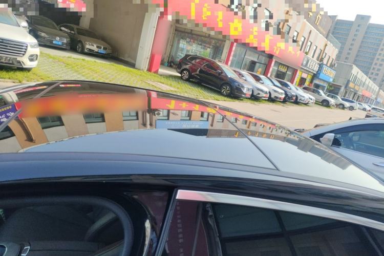 Used Mercedes-Benz E-Class 2023 E 300 L Stylish Model Roof