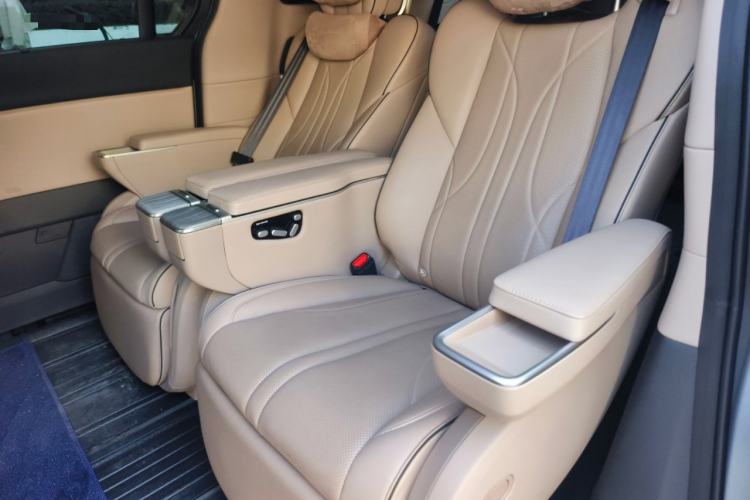 Used XPeng X9 2024 640 All-Wheel Drive High-Performance Max