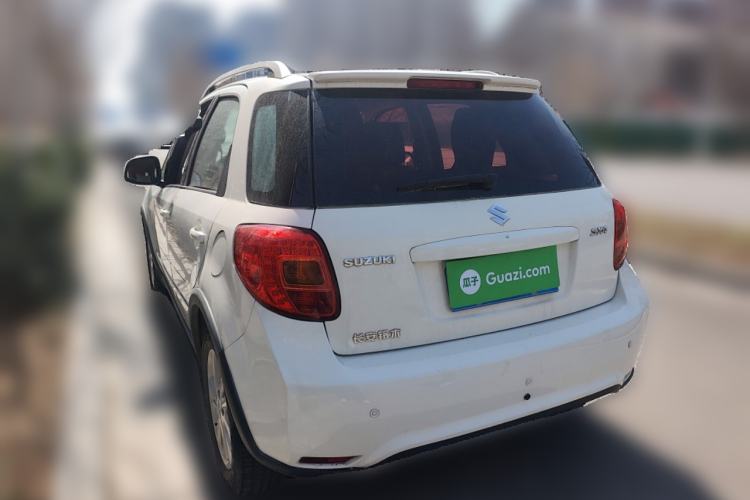 Used Suzuki SX4 2013 1.6L Manual CoolRide Model
