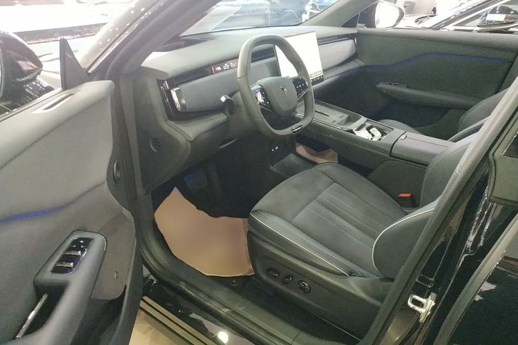 Used VOYAH COURAGE 2024 Four-Wheel Drive Global Edition
