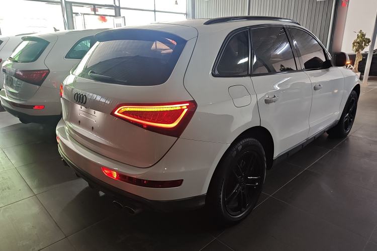 Used Audi Q5 2017 Plus 40 TFSI Technology Model
