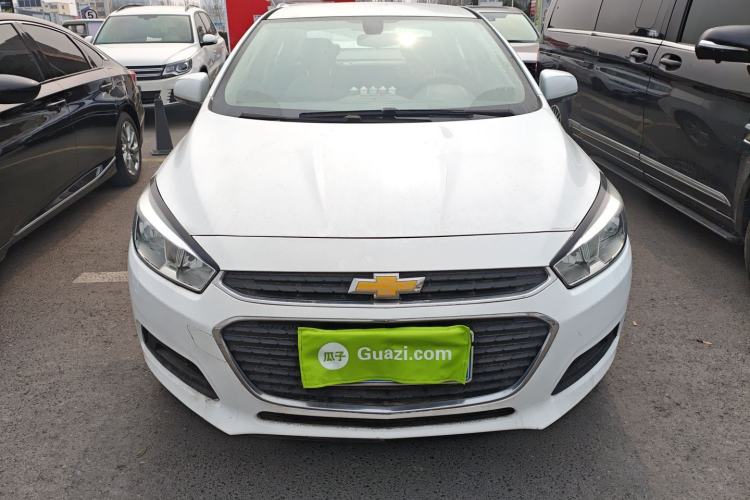 Used Chevrolet Cruze 2015 1.5L Manual Fashion Edition
