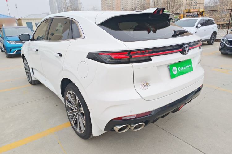 Used CHANGAN UNI-K 2023 2.0T Two-Wheel Drive Yue Ling Trim