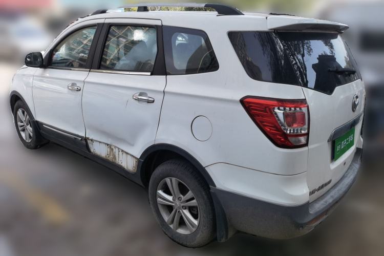 Used HYOSOW S3 2015 1.5L Luxury Model China V Standard
