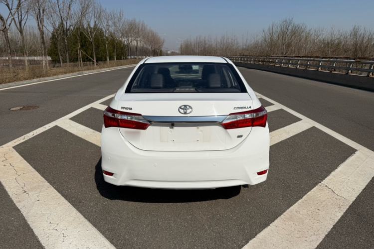 Used Toyota Corolla 2014 1.6L CVT GL-i Leather Edition Exterior 4