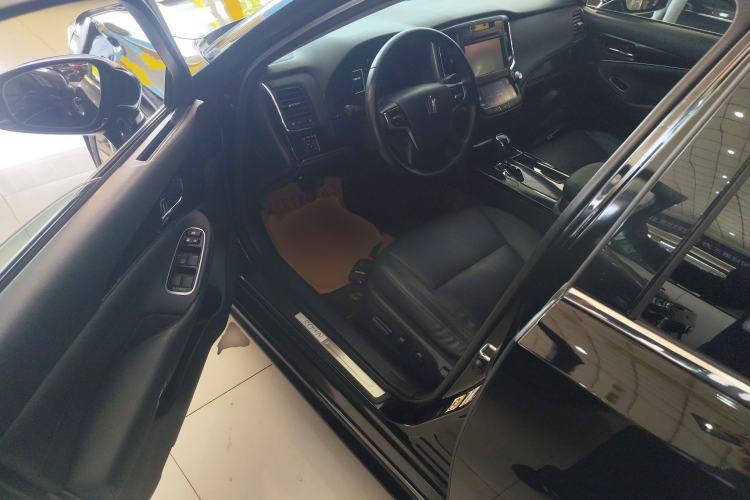 Used Toyota Crown 2015 2.0T Fashion Edition