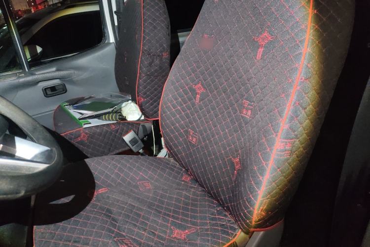 Used JMC Transit 2019 2.8T Commercial Version Long Wheelbase Mid-Roof 6-Seater Rear Single Tire China VI Emission Standard – JX493