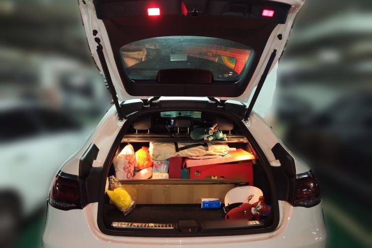 Used Mercedes-Benz GLC Coupe 2023 GLC 260 4MATIC Coupe SUV Trunk