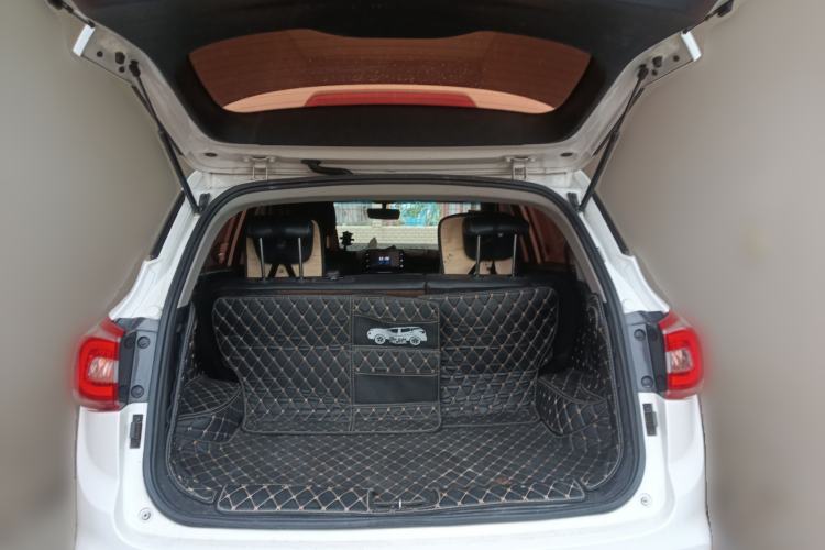 Used Baojun 510 2017 1.5L Manual Fashion Model
