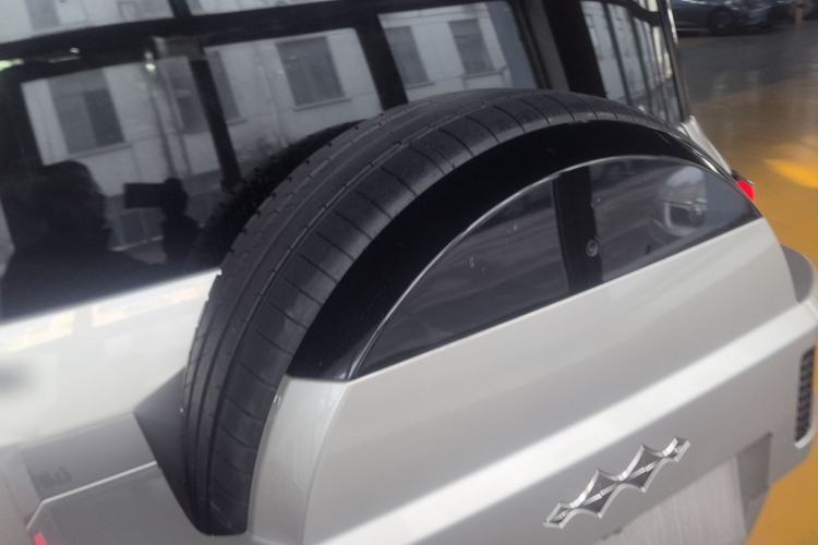 Used Formula Leopard 8 2025 Smart & Brave Flagship Edition 7 Seats