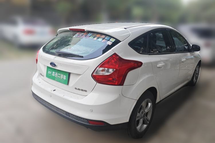 Used Ford Focus 2012 Hatchback 1.6L Automatic Fashion Edition
