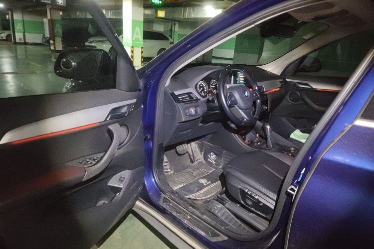 Used BMW X1 2018 sDrive20Li Leading Model
