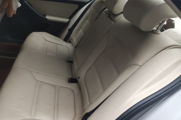 Used Volkswagen Sagitar 2012 1.4TSI Automatic Luxury Edition Left Rear Seat