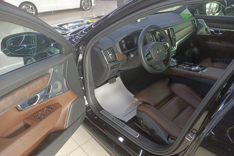 Used Volvo S90 New Energy 2024 Plug-in Hybrid Four-Wheel Drive Long-Range Luxury Smart Edition