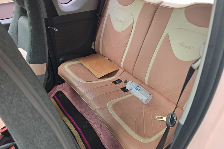 Used Wuling Hongguang MINIEV 2022 Macaron Premium Model – Lithium Iron Phosphate Left Rear Seat