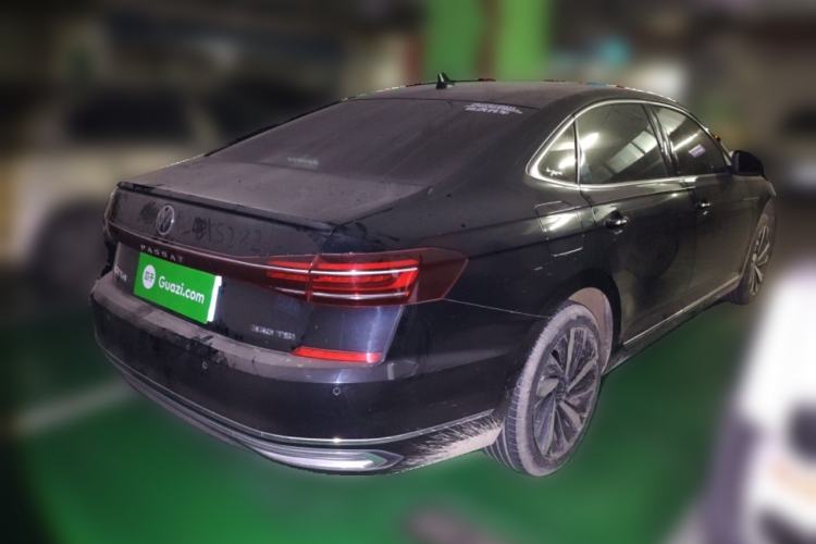 Used Volkswagen Passat 2022 330TSI Starry Elite Edition Rear Right 45 Deg