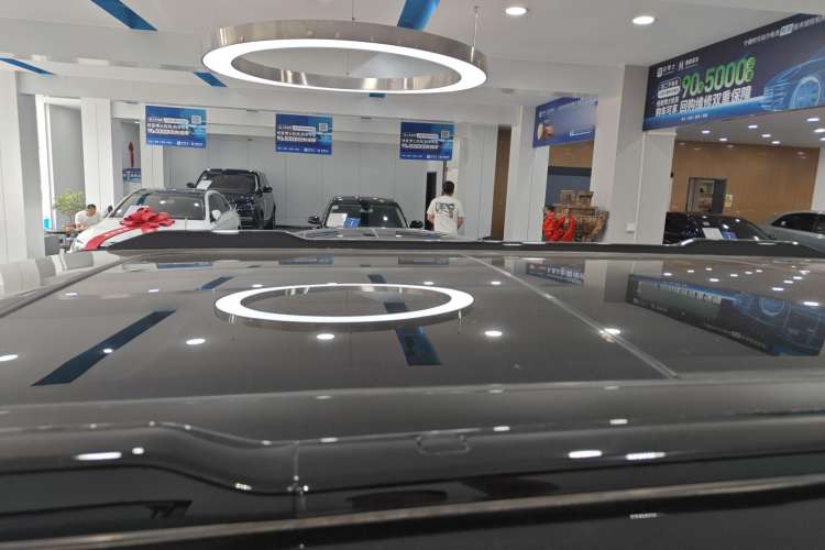 Used iCAR 03T 2024 520km Two-Wheel Drive Long-Range Version
