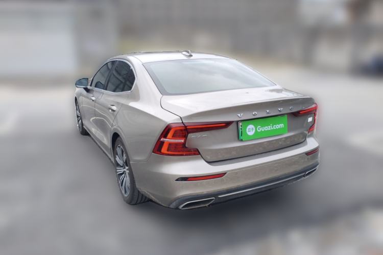 Used Volvo S60 New Energy 2022 T8 eDrive Hybrid All-Wheel Drive Smart Luxury Edition
