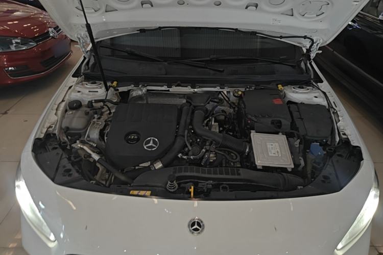 Used Mercedes-Benz A-Class 2022 Revised Version A 200 L Sport Sedan Fashionable Style