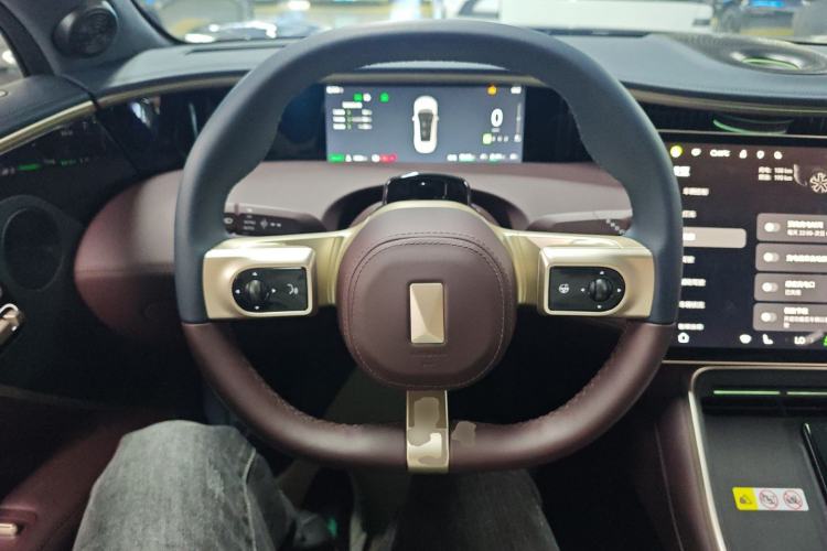 Used Avatr 11 2025 Year Updated Max Extended-Range Version