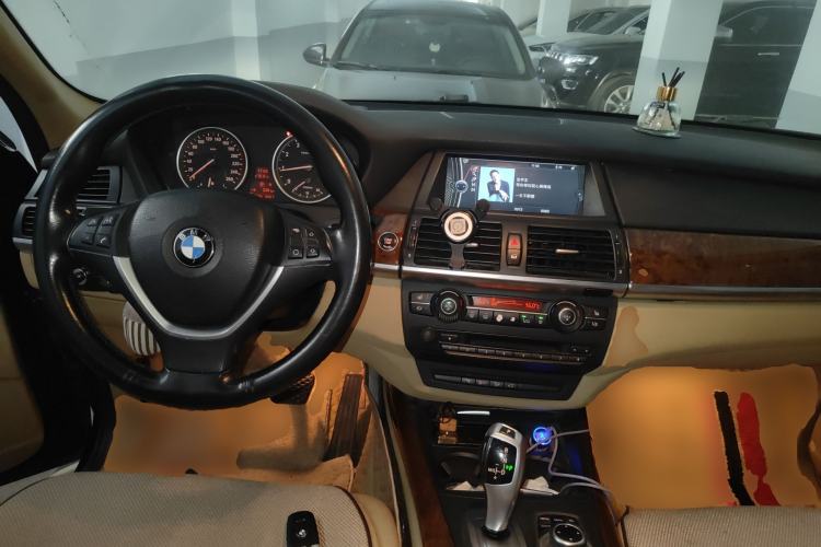 Used BMW X5 2013 xDrive35i Luxury Model