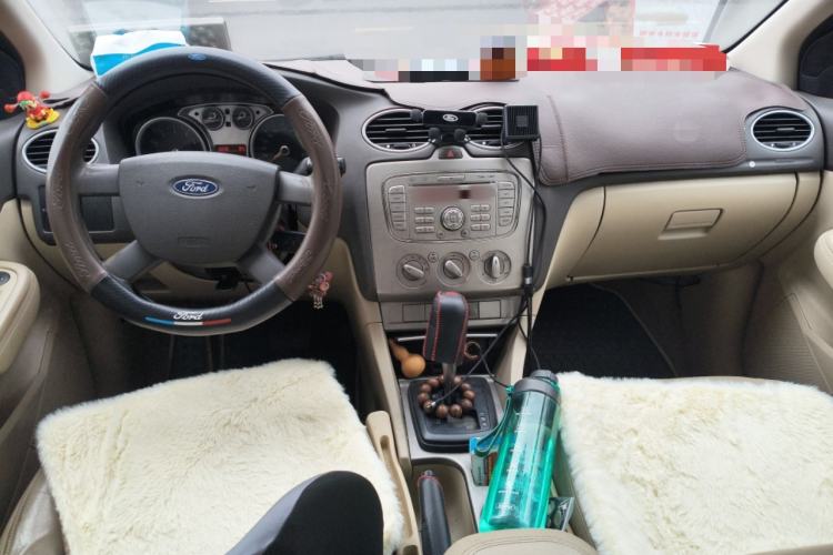 Used Ford Focus 2011 Hatchback 1.8L Automatic Fashion Edition
