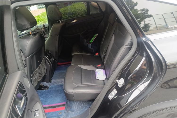 Used Mercedes-Benz GLE 2015 GLE 400 4MATIC Coupe SUV Left Rear Seat