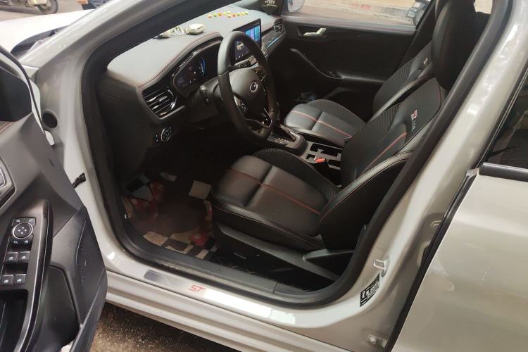 Used Ford Focus 2022 Hatchback EcoBoost 180 Automatic ST Line
