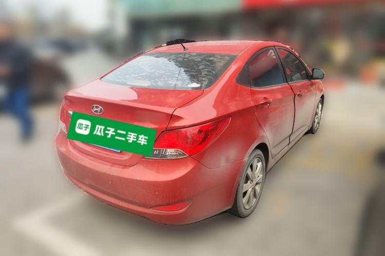 Used Hyundai Verna (older generation) 2010 Sedan 1.4L Automatic Luxury GLS Trim
