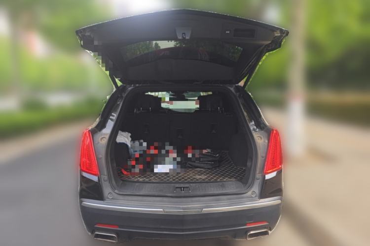 Used Cadillac XT5 2018 28E Four-Wheel Drive Tech Version Trunk