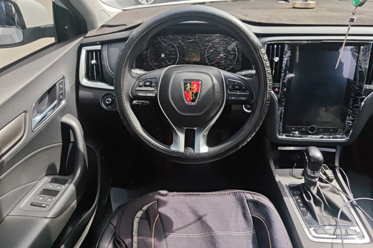 Used Roewe i6 2020 PLUS 20T TST 4G Connected Glory Flagship Edition Steering Wheel