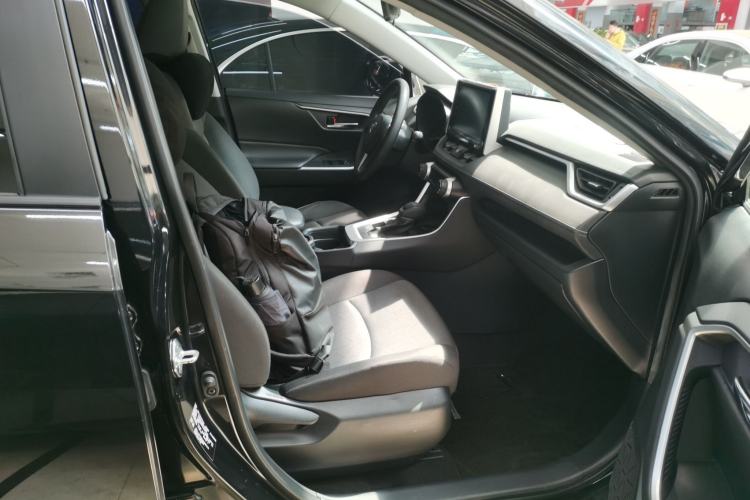 Used Toyota RAV4 2020 Dual-Engine 2.5L E-CVT Two-Wheel Drive Elite Edition