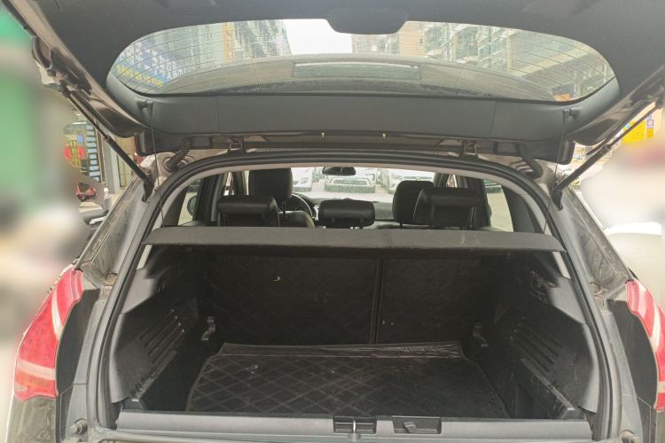 Used Peugeot 3008 2013 1.6THP Automatic Prestige Edition Trunk