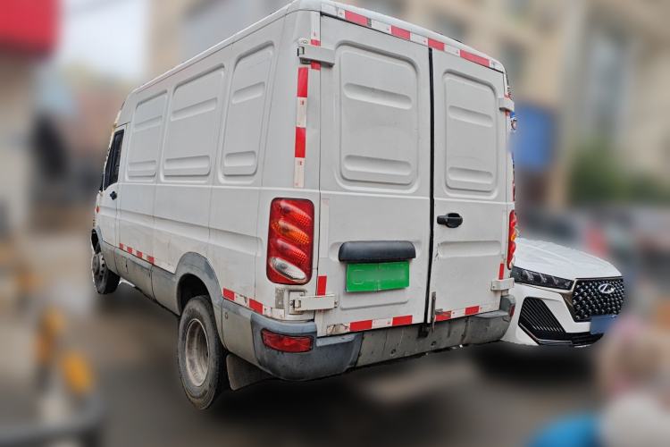 Used Iveco Power Daily 2013 2.8T-V36 Box Truck Rear Left 45 Deg