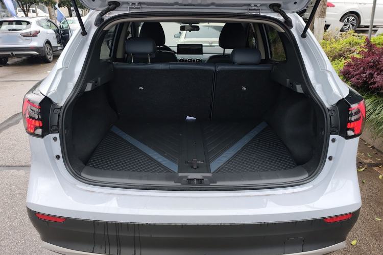 Used Nissan Qashqai 2025 Honor 2.0L CVT XV+ Leading Edition Trunk