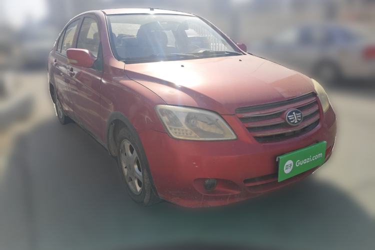 Used FAW Xiali N5 2011 1.3L Manual Luxury Edition Front Right 45 Deg