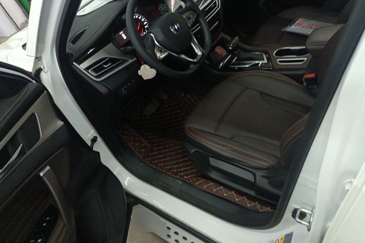 Used Changan CS35PLUS 2018 1.6L Automatic Coolline Version China V Standard