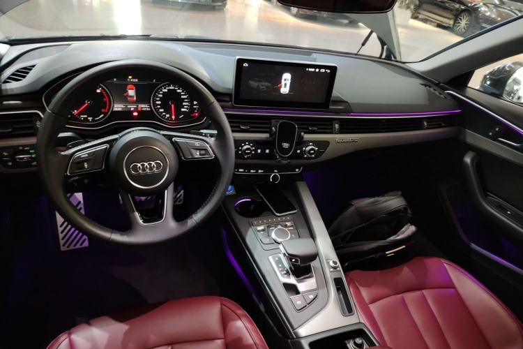 Used Audi A4L 2019 40 TFSI Ambition China VI
