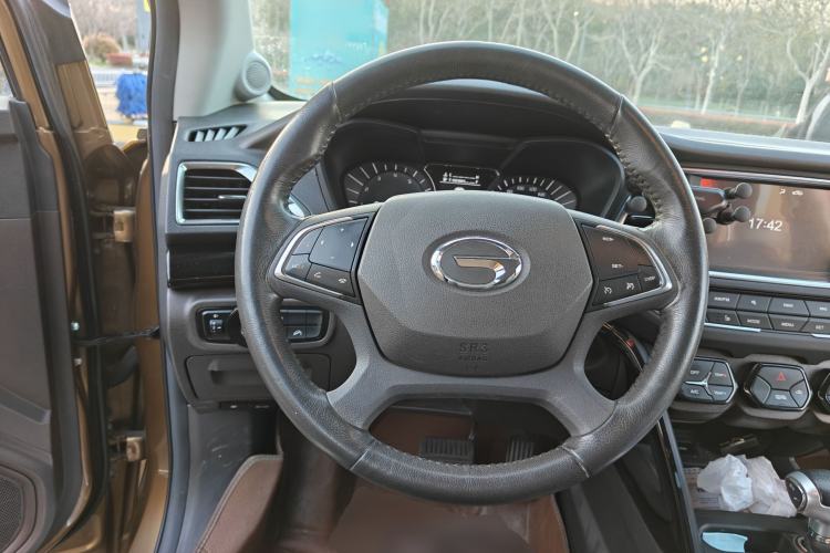 Used GAC Trumpchi GS4 2015 200T G-DCT Luxury Edition Steering Wheel