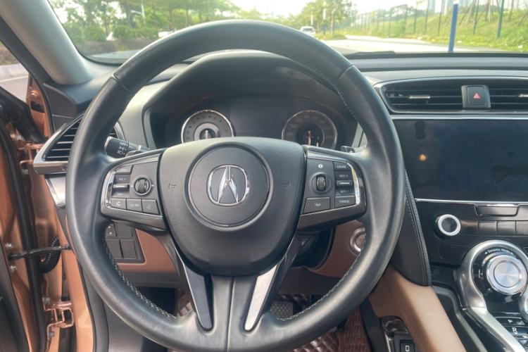 Used Acura CDX 2016 1.5T Two-Wheel Drive Deluxe Edition
