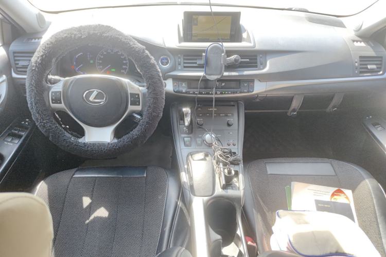 Used Lexus CT 2012 CT200h Luxury Edition
