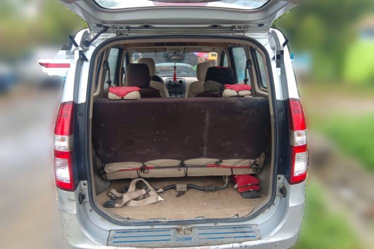 Used Wuling Hongguang 2013 1.5L Base Version Trunk