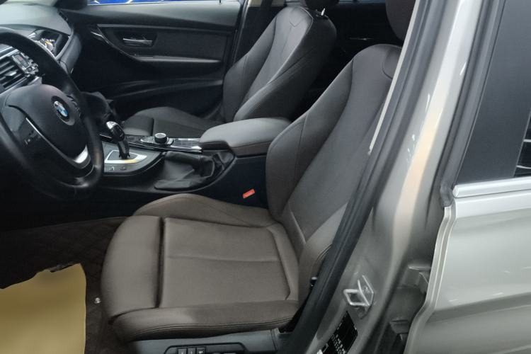 Used BMW 3 Series 2018 320Li Fashion Model
