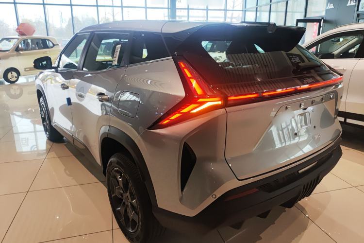 Used Geely Auto Emgrand X7 Sport 2026 Model 1.5TD Joyful
